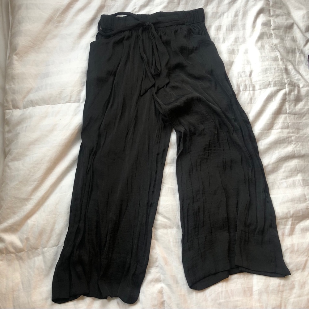 Zara Flowy Gaucho Pants